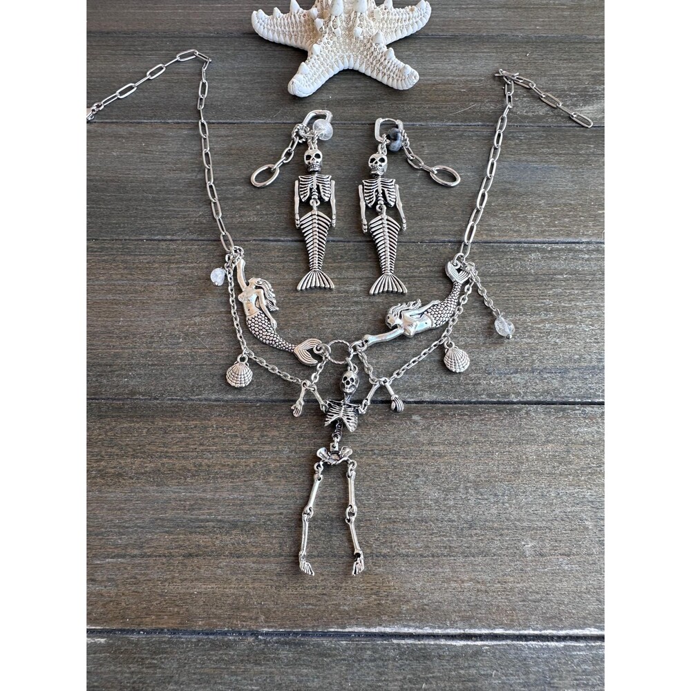 21 Chain Necklace with Skeleton & Mermaid Charms + Transformer Earrings